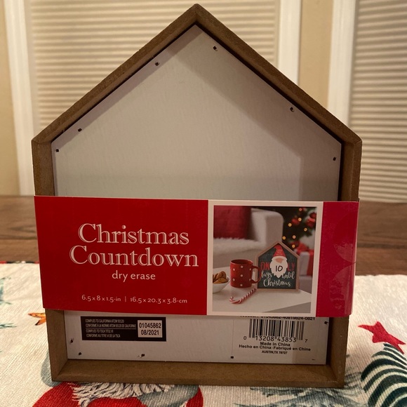 Christams Gnome Countdown Calendar, Tabletop Shelf or Wall Sign, Dry Erase - Picture 6 of 15